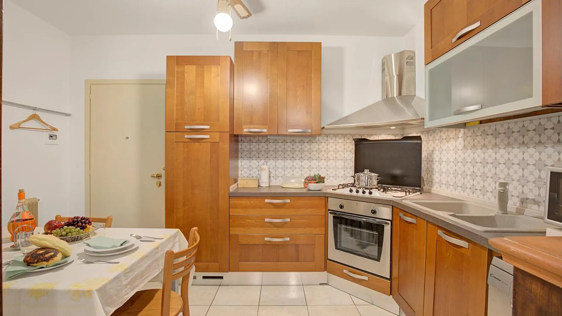 Apartment Robert House 50M From The Lake - Happy Rentals Gardone Riviera Italy